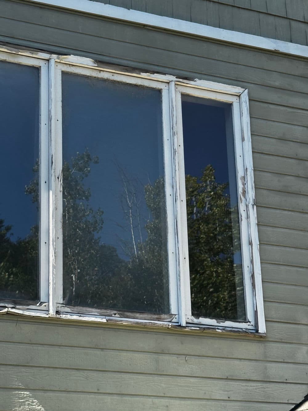 Trim Repaint to Pass Refinance Inspection in Medford