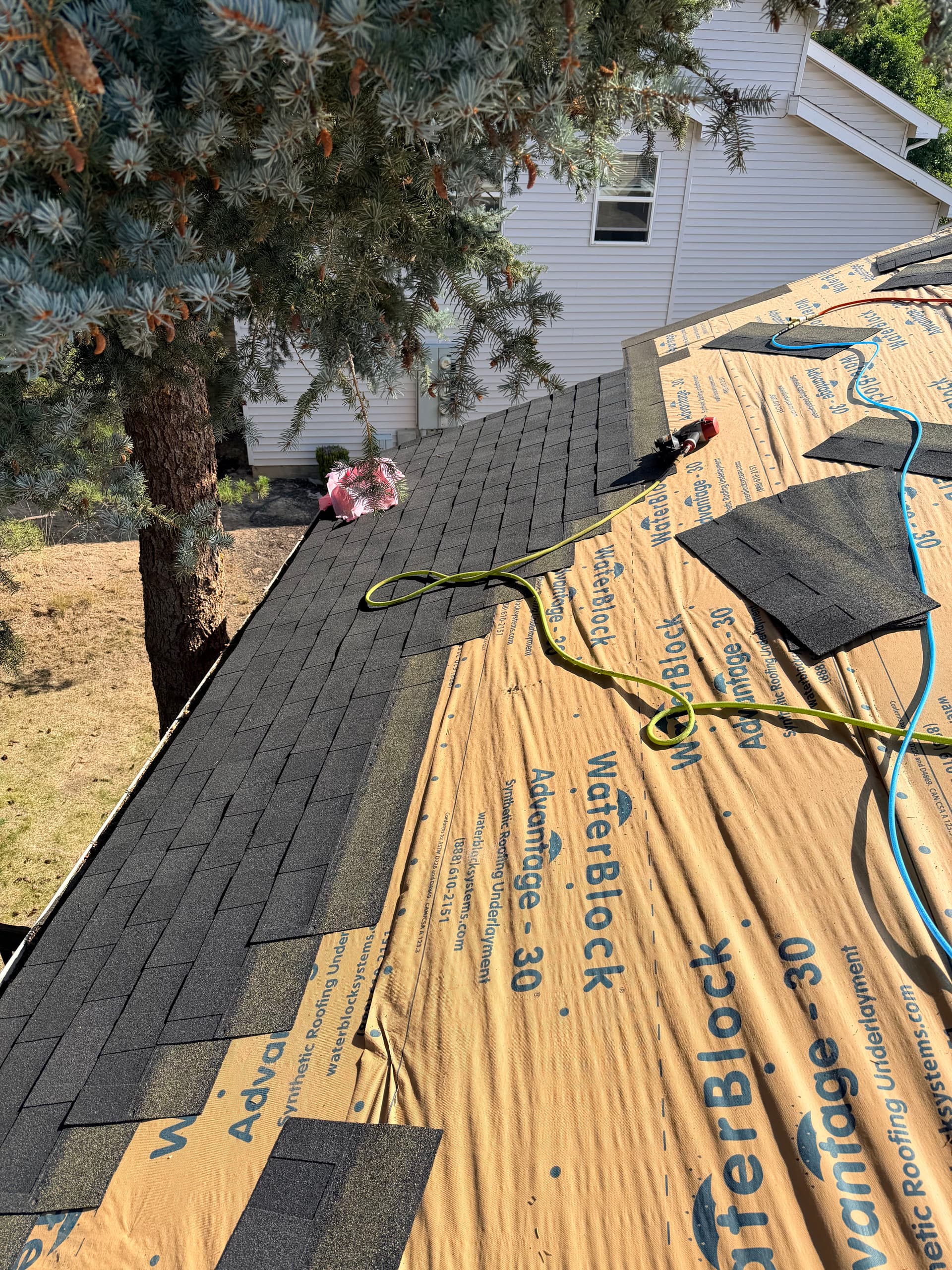 Full Roof Replacement Done Right in Klamath Falls image